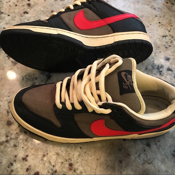 Nike Other - Nike SB Atom Red Nike Other - Nike SB Atom Red